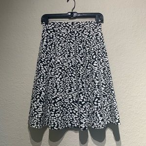 Mercer & Madison / Black and white Skirt / size S